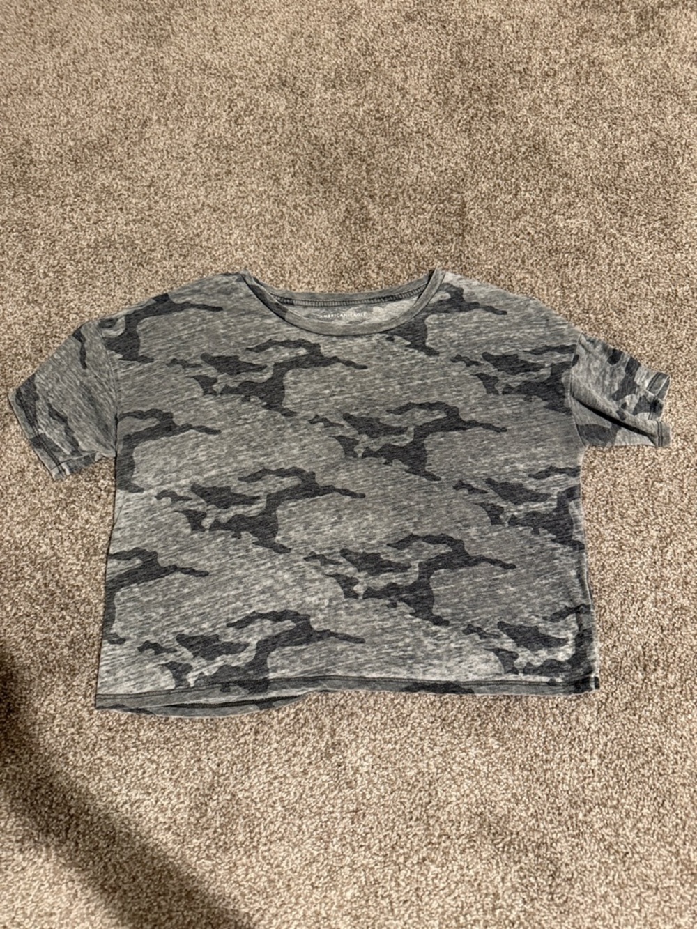 American Eagle Baby tee